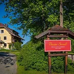 בית הארחה Strauss 3*