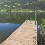 בית הארחה Strauss 3*