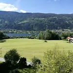 Strauss אוסיאך