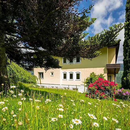 Pension Strauss Guest house Ossiach