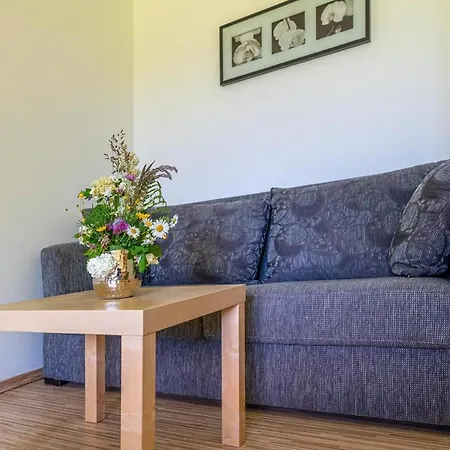 Konukevi Pension Strauss 3*