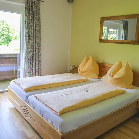 Guest house Pension Strauss Ossiach