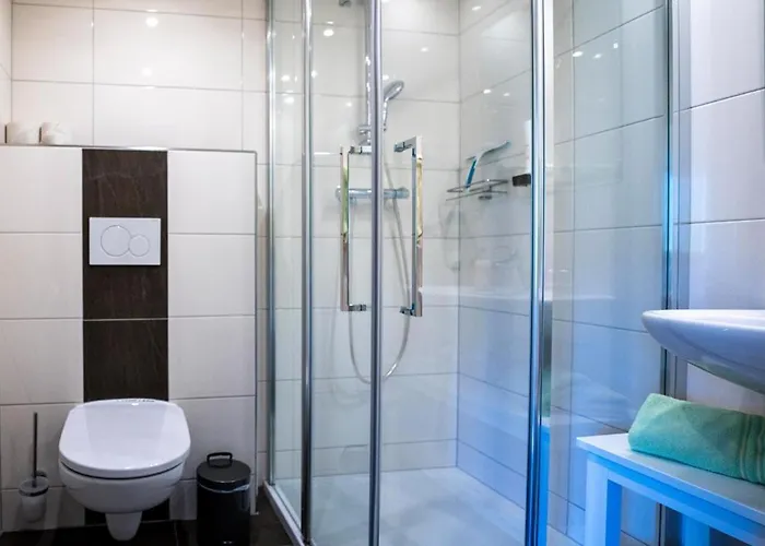 Strauss Pensjonat 3*